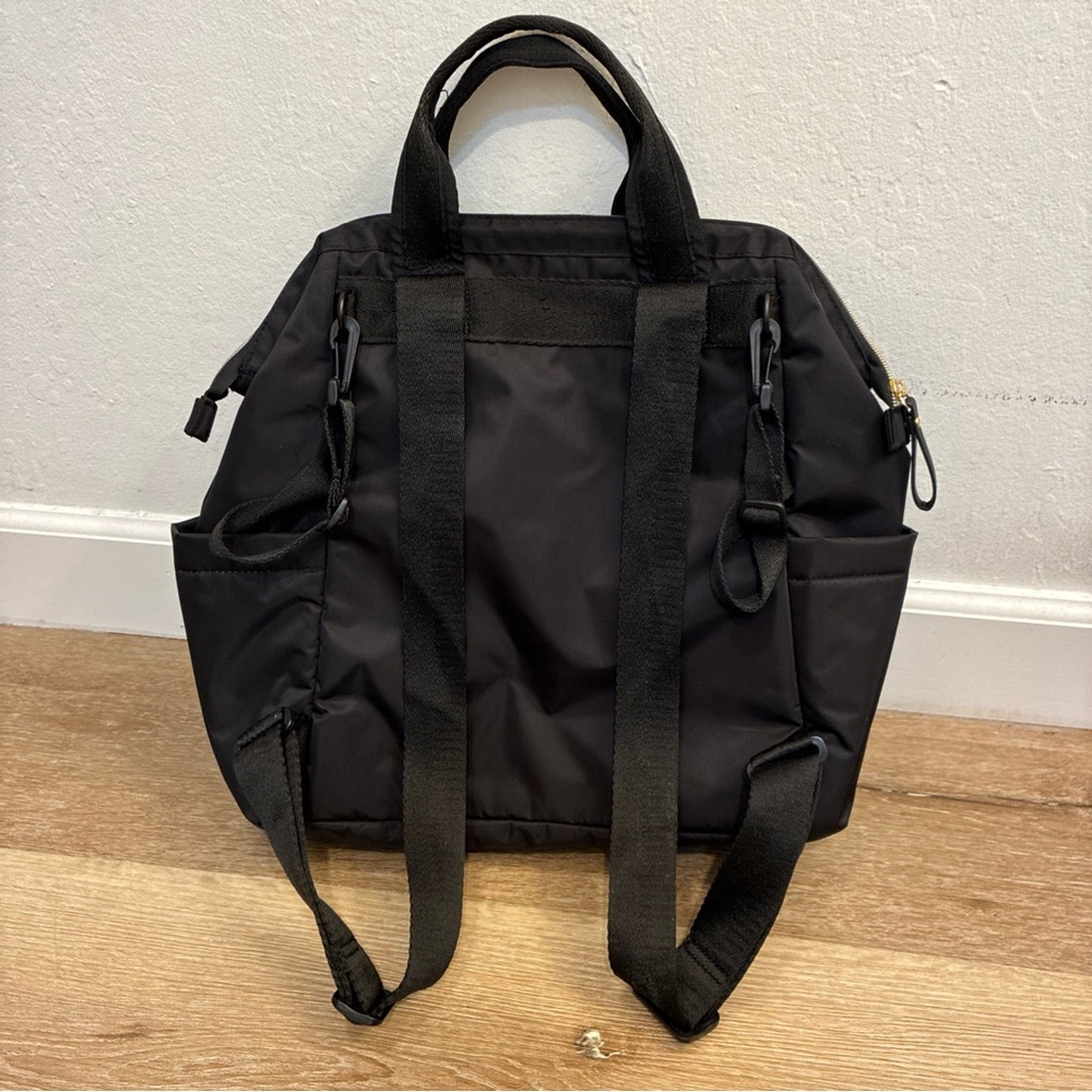 Skip Hop Mainframe Wide Open Diaper Black Backpack 
Excellent Condition - Picture 8 of 14